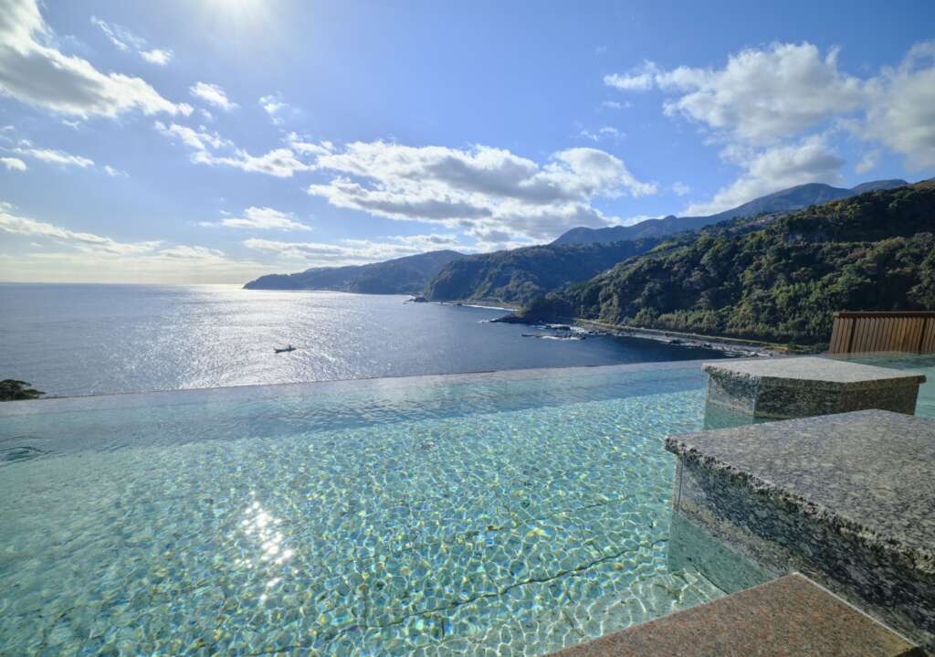 赤沢日帰り温泉館