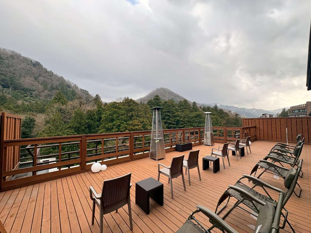 よしのや依緑園