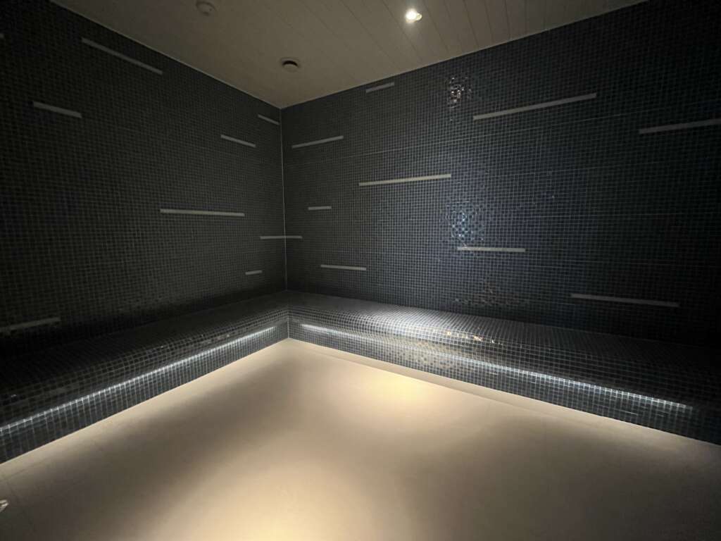 舞浜ユーラシア