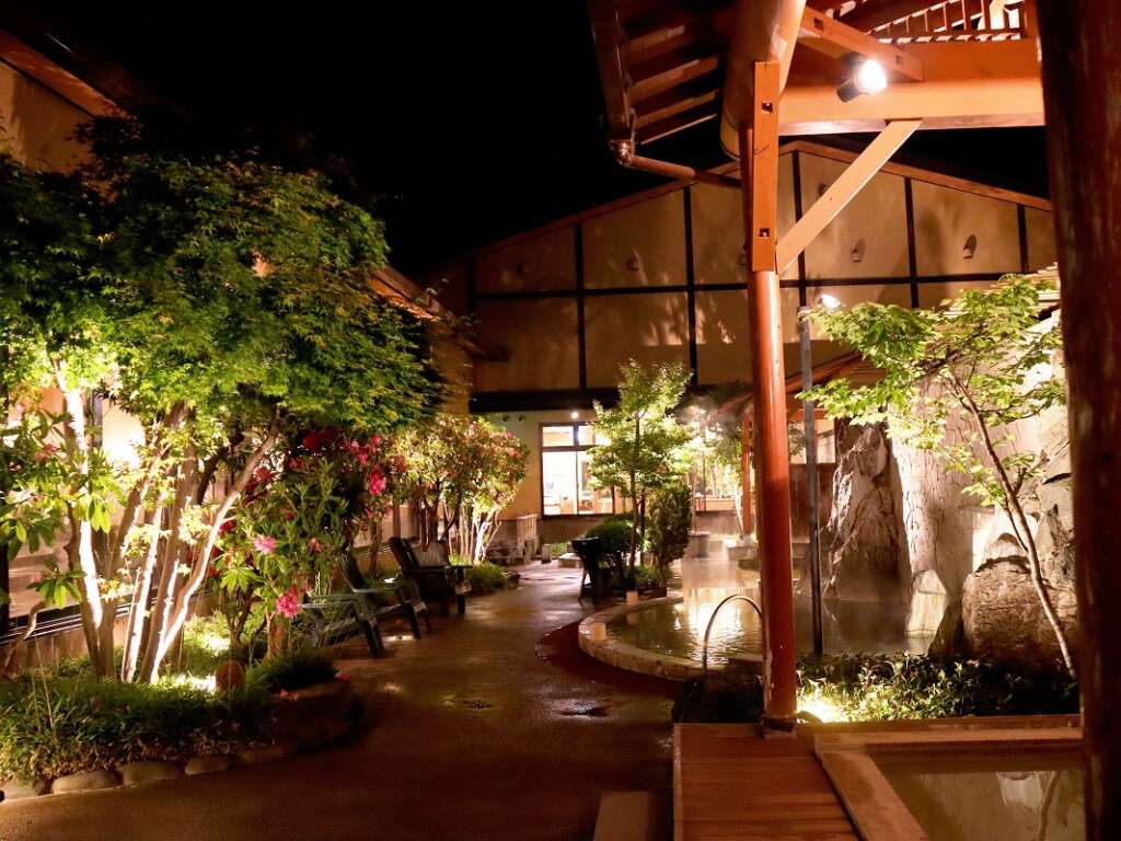 野天風呂 湯の郷