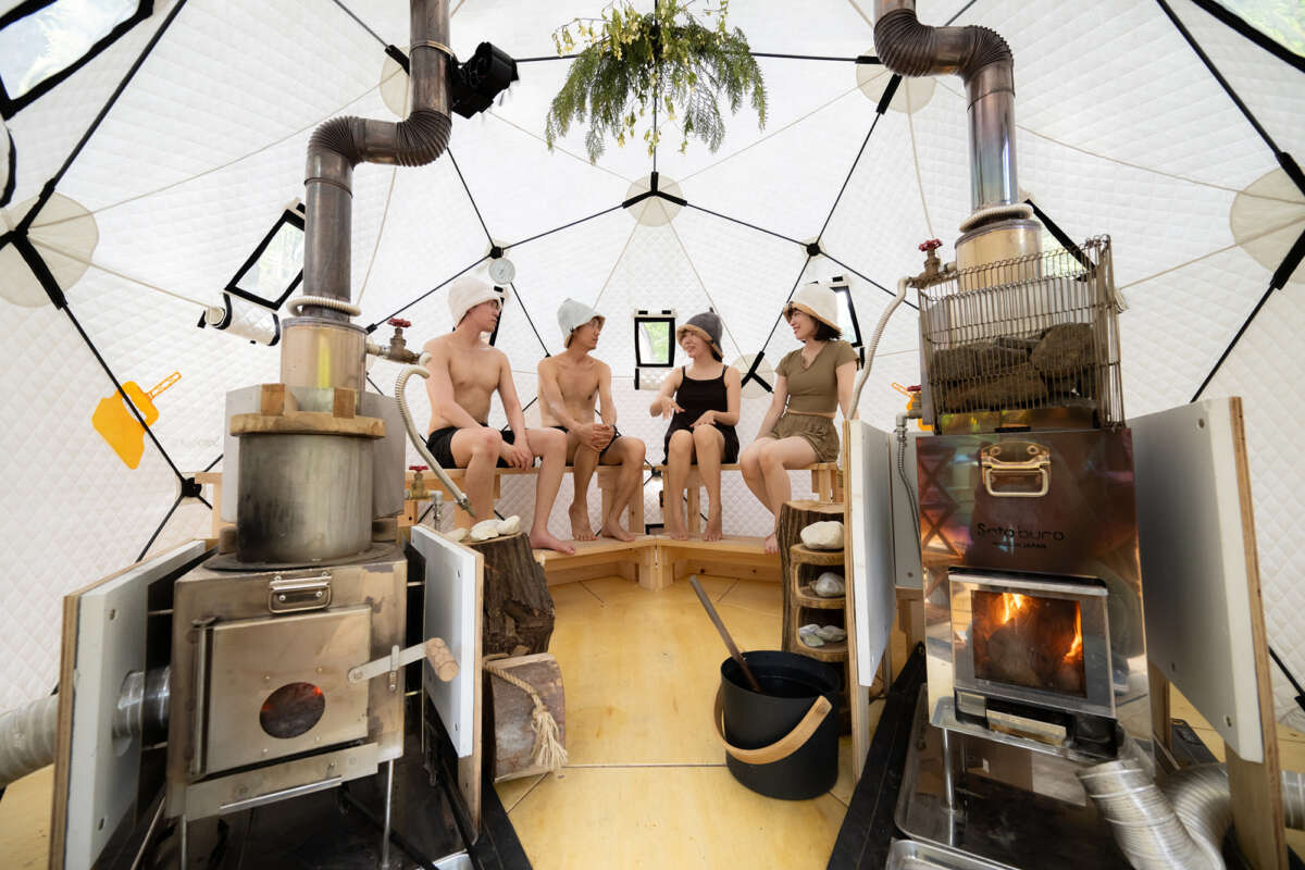 THE WATERS -Retreat Terrace Enbara-