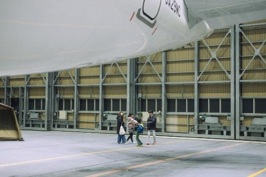 STARFLYER BASE KITAKYUSHU～翼と夢見る格納庫ナイト～（北九州空港）