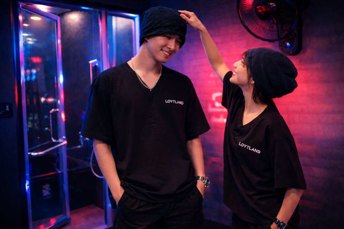 ULTRA SAUNA ICE & HEAT by LOYLY LAND