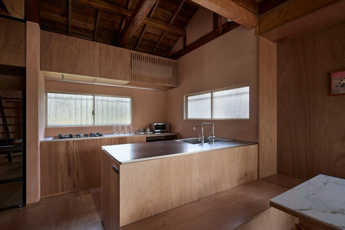 KOMA HOUSE