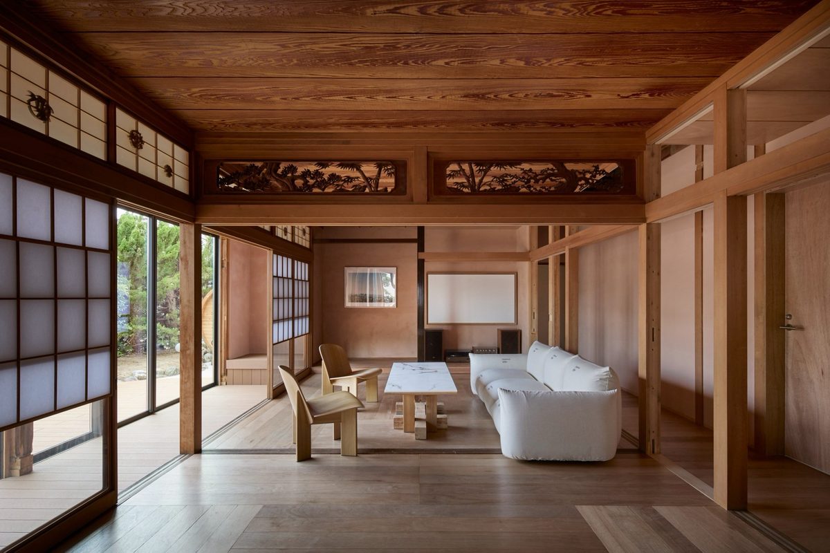 KOMA HOUSE