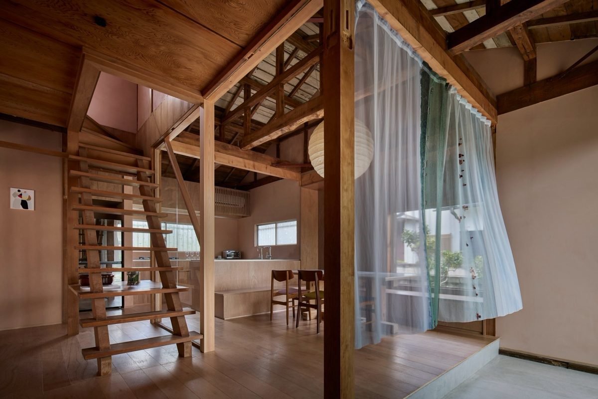 KOMA HOUSE