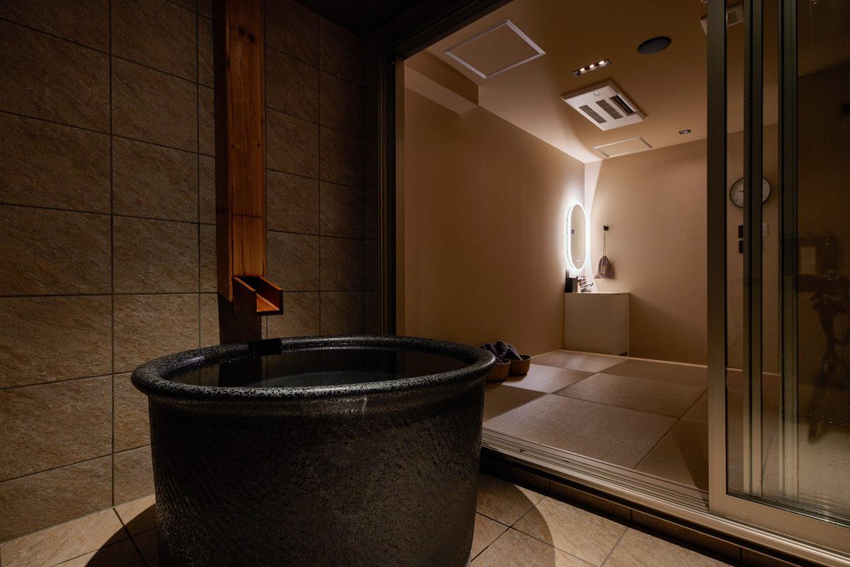 大阪・松屋町の個室サウナ「eni.sauna」、9月18日より23時〜翌5時までの深夜営業開始
