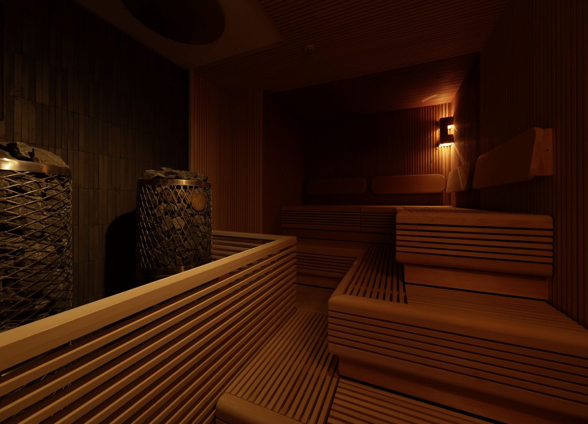博多「SAUNA SAKURADO」で10月26日、日本初の薪ストーブ導入。都市型サウナで最大7名が炎を囲む空間