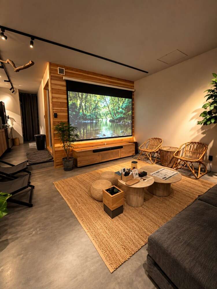 甲府・湯村温泉の個室サウナ「KOFU SAUNA」10月1日開業、最大6名貸切で90分6000円