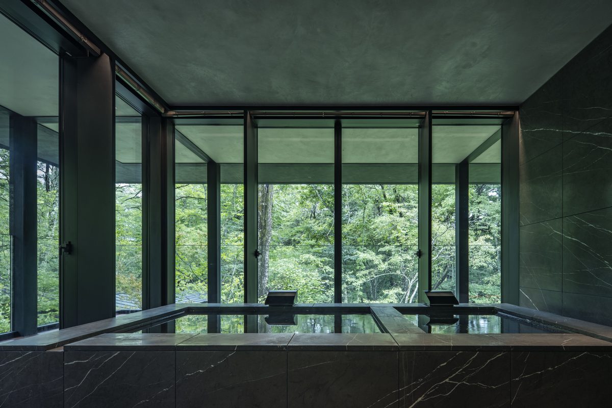 北軽井沢・NOT A HOTEL KITAKARUIZAWA「MASU」が10月1日開業。サウナ併設の別荘、360°デッキで外気浴